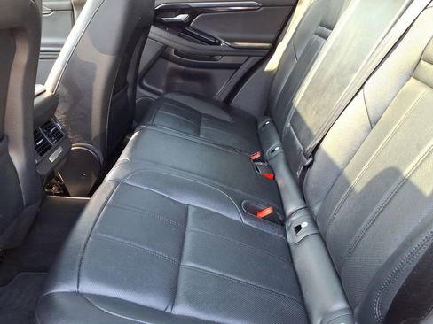 Used 2020 Land Rover Range Rover Evoque SE image 16
