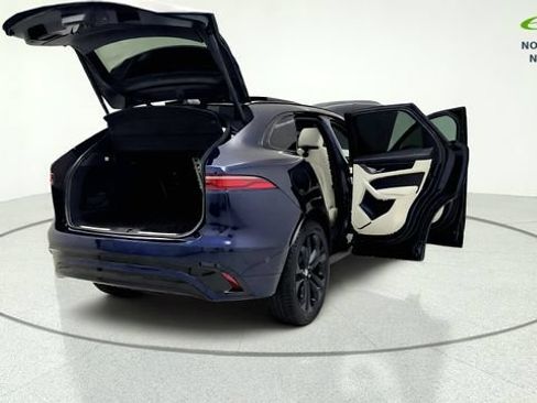 Used 2025 Jaguar F-PACE R-Dynamic S AWD/4WD image 18