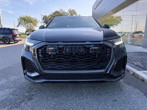 Used 2024 Audi RS Q8 AWD/4WD image 3