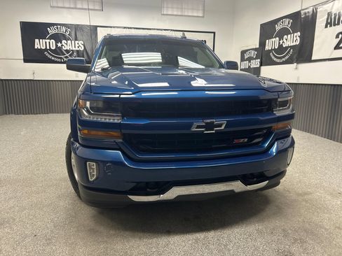 Used 2017 Chevrolet Silverado 1500 LT w/ All Star Edition AWD/4WD image 2