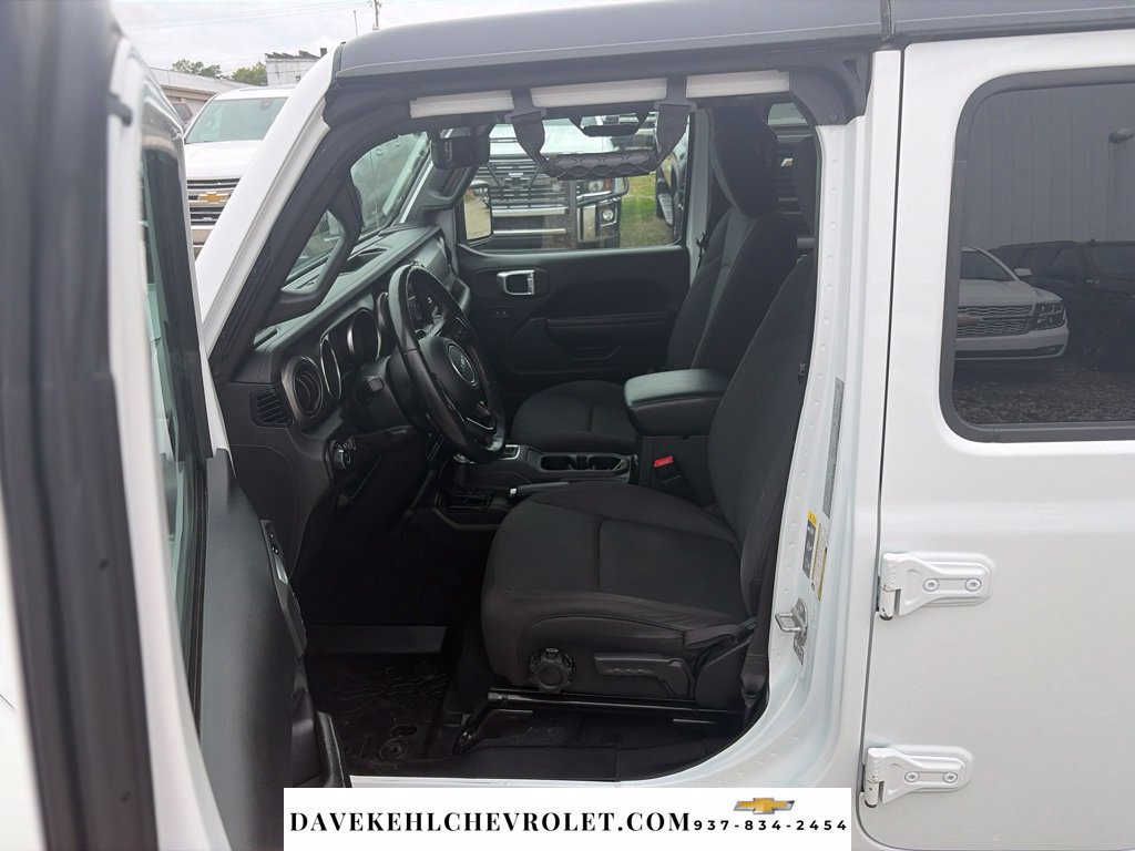 Used 2021 Jeep Gladiator Sport AWD/4WD image 12
