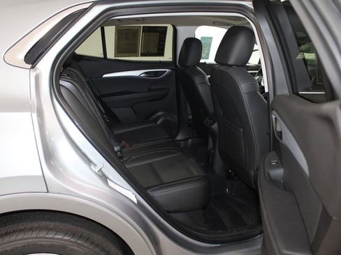 Used 2024 Buick Envision Avenir image 34