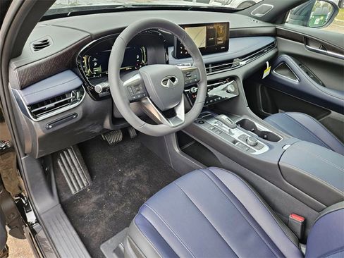 New 2026 INFINITI QX60 Sport image 11