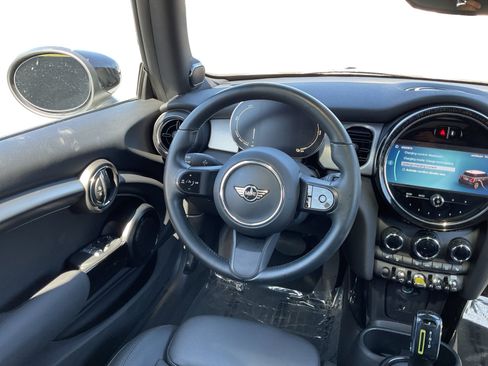 Used 2023 MINI Cooper SE FWD image 11