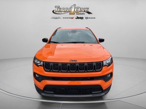 New 2026 Jeep Compass Latitude image 2