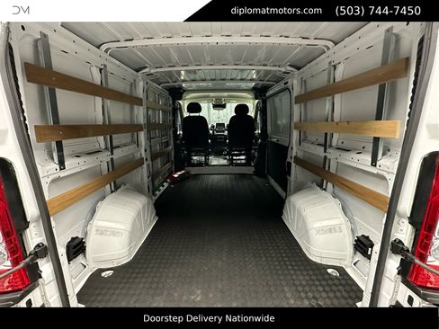 Used 2025 RAM ProMaster 2500 w/ U-Haul Equipment Group image 42