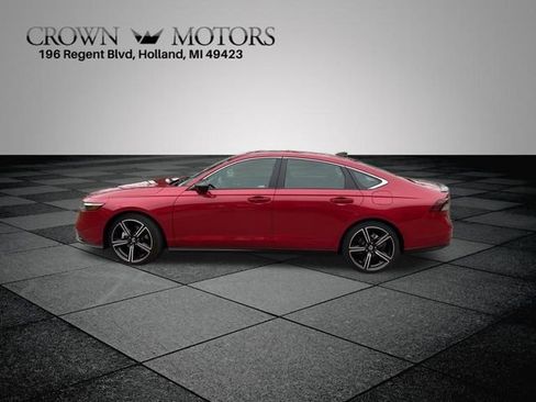 Used 2023 Honda Accord Sport image 6