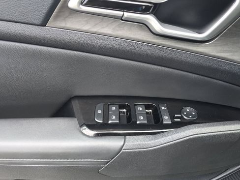 Used 2024 Kia Sportage X-Line w/ X-Line Premium Package image 10