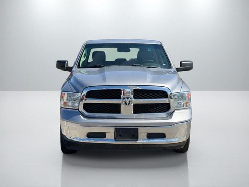 Used 2021 RAM 1500 Classic SLT RWD image 11