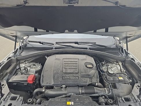 Used 2019 Land Rover Range Rover Velar R-Dynamic SE AWD/4WD image 23