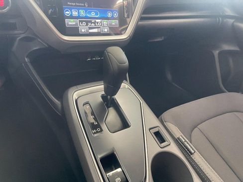 Used 2025 Subaru Crosstrek 2.5i Premium AWD/4WD image 28