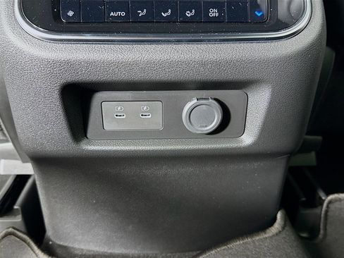 New 2026 Nissan Armada Platinum image 28