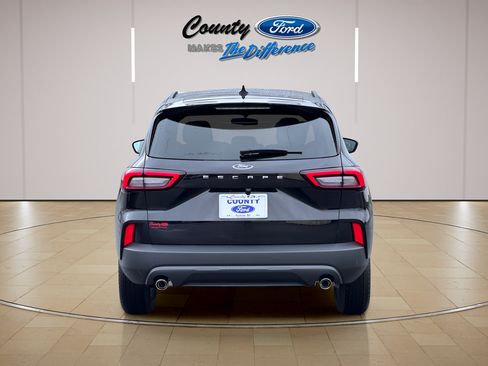 New 2026 Ford Escape ST-Line FWD image 11