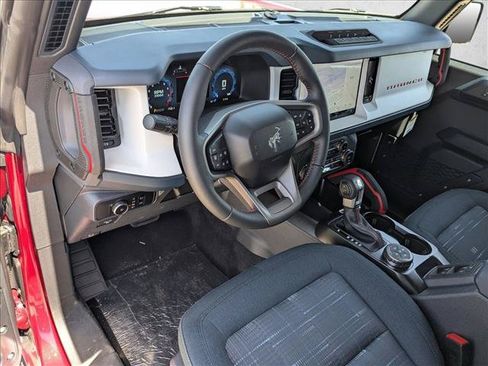 New 2026 Ford Bronco Heritage Edition AWD/4WD image 3