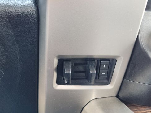 Used 2019 Ford F150 Lariat AWD/4WD image 22