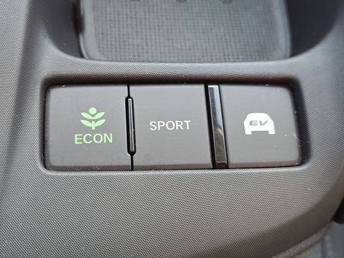 Used 2021 Honda Insight Touring image 24