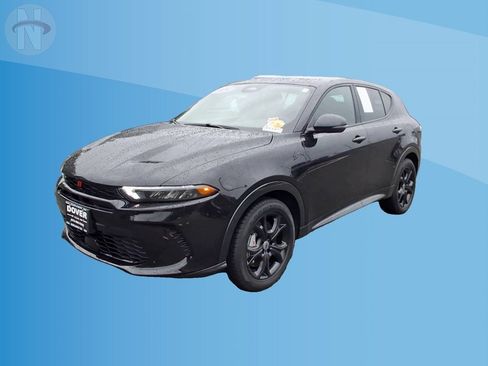 Used 2024 Dodge Hornet R/T Plus w/ R/T Blacktop Package AWD/4WD image 4