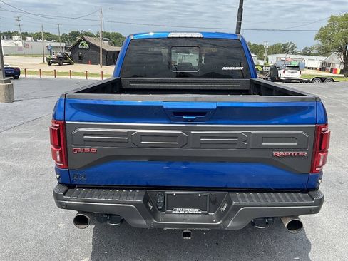 Used 2018 Ford F150 Raptor w/ Equipment Group 802A Luxury AWD/4WD image 4