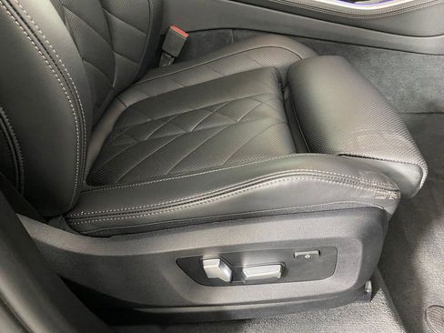 Used 2023 BMW X5 sDrive40i w/ Premium Package image 34