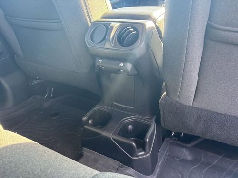 Used 2024 Jeep Gladiator Sport image 22