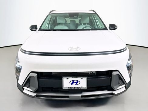 New 2026 Hyundai Kona SEL Premium FWD image 2