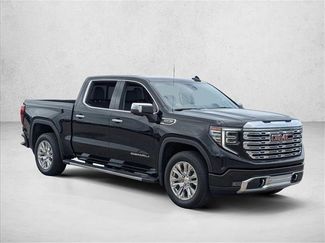 Used 2026 GMC Sierra 1500 Denali w/ Technology Package video 3