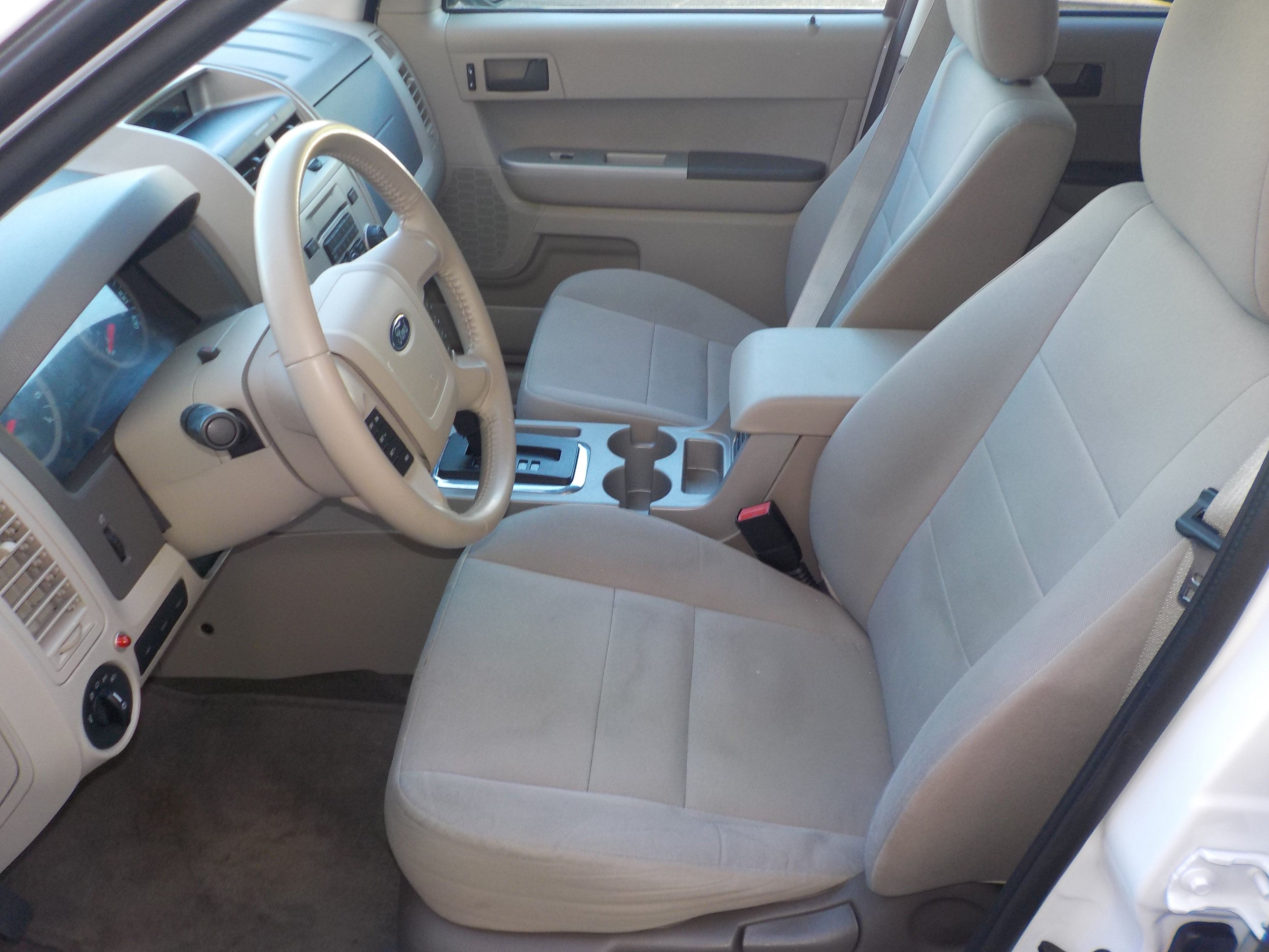 Used 2012 Ford Escape 4WD Hybrid image 13