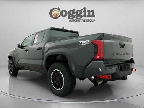 New 2026 Toyota Tacoma TRD Off-Road AWD/4WD image 11