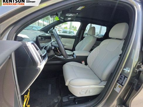 Used 2026 Kia Sorento SX Prestige AWD/4WD image 11