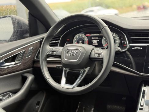 Used 2021 Audi Q8 Premium w/ Black Optic Package AWD/4WD image 12