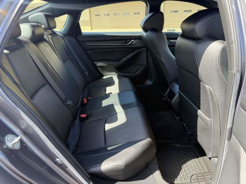 Used 2020 Honda Accord Sport image 18