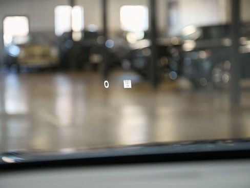 Certified 2023 Volvo XC60 B5 Ultimate image 33