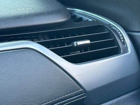 Used 2017 Chevrolet Tahoe LT image 29