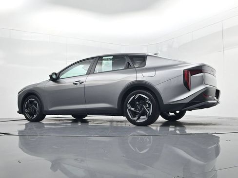 Certified 2025 Kia K4 EX FWD image 48