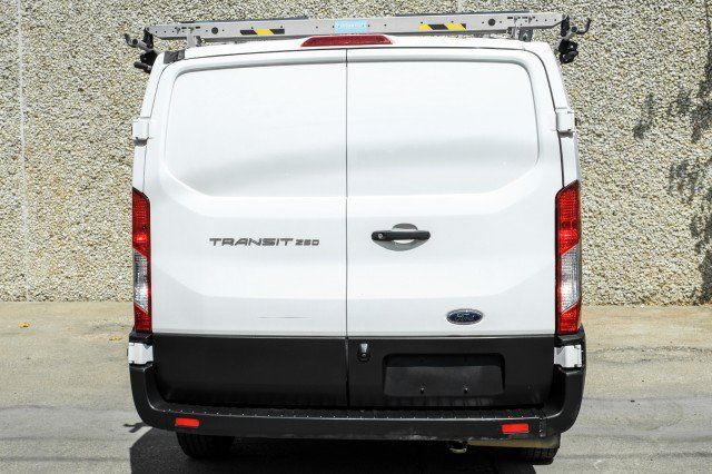 Used 2021 Ford Transit 250 Low Roof RWD image 9