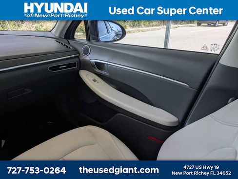Used 2023 Hyundai Sonata SEL FWD image 16