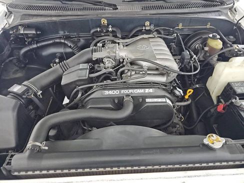 Used 1995 Toyota T100 DX AWD/4WD image 13