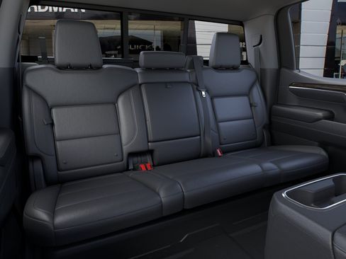 New 2026 GMC Sierra 1500 SLT w/ SLT Premium Plus Package AWD/4WD image 17