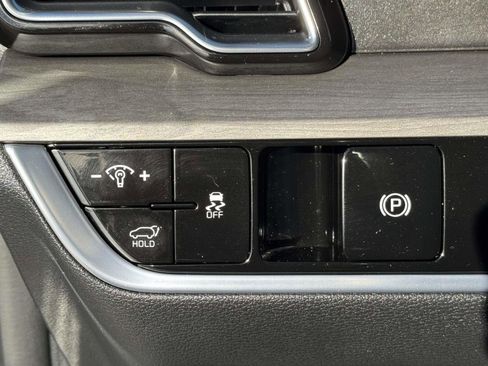 Used 2024 Kia Sportage X-Line w/ X-Line Premium Package image 23