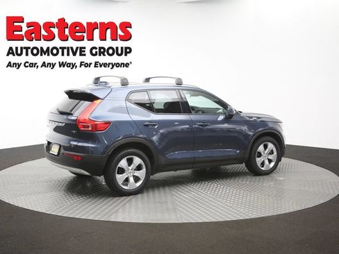 Used 2021 Volvo XC40 T5 Momentum AWD/4WD image 43