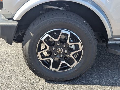 Used 2021 Ford Bronco Outer Banks image 35