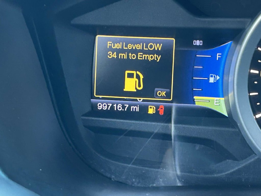 Used 2013 Ford Explorer XLT FWD image 27