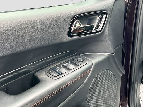 Certified 2024 Dodge Durango GT image 18