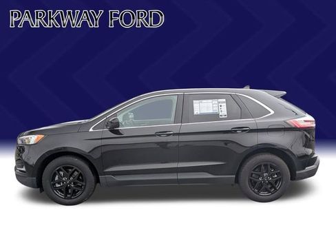 Used 2024 Ford Edge SEL image 8