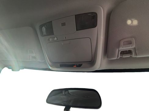 Used 2015 Subaru Legacy 2.5i Limited image 27