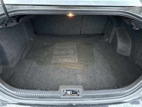 Used 2010 Ford Fusion SEL image 10