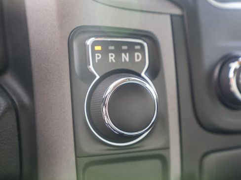 Used 2018 RAM 1500 Express image 18