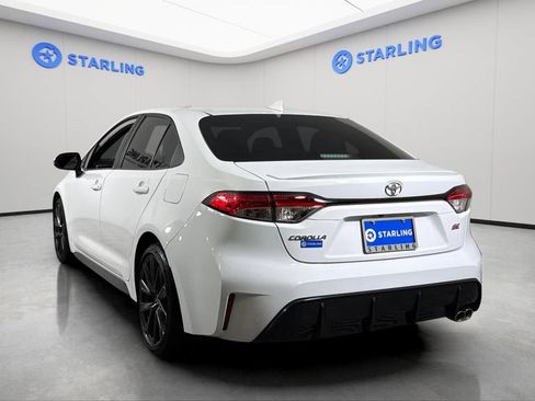 Used 2023 Toyota Corolla SE FWD image 6