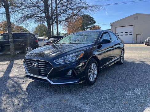 Used 2019 Hyundai Sonata SE image 2