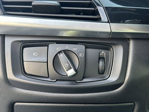 Used 2018 BMW X5 xDrive40e w/ M Sport Package image 34